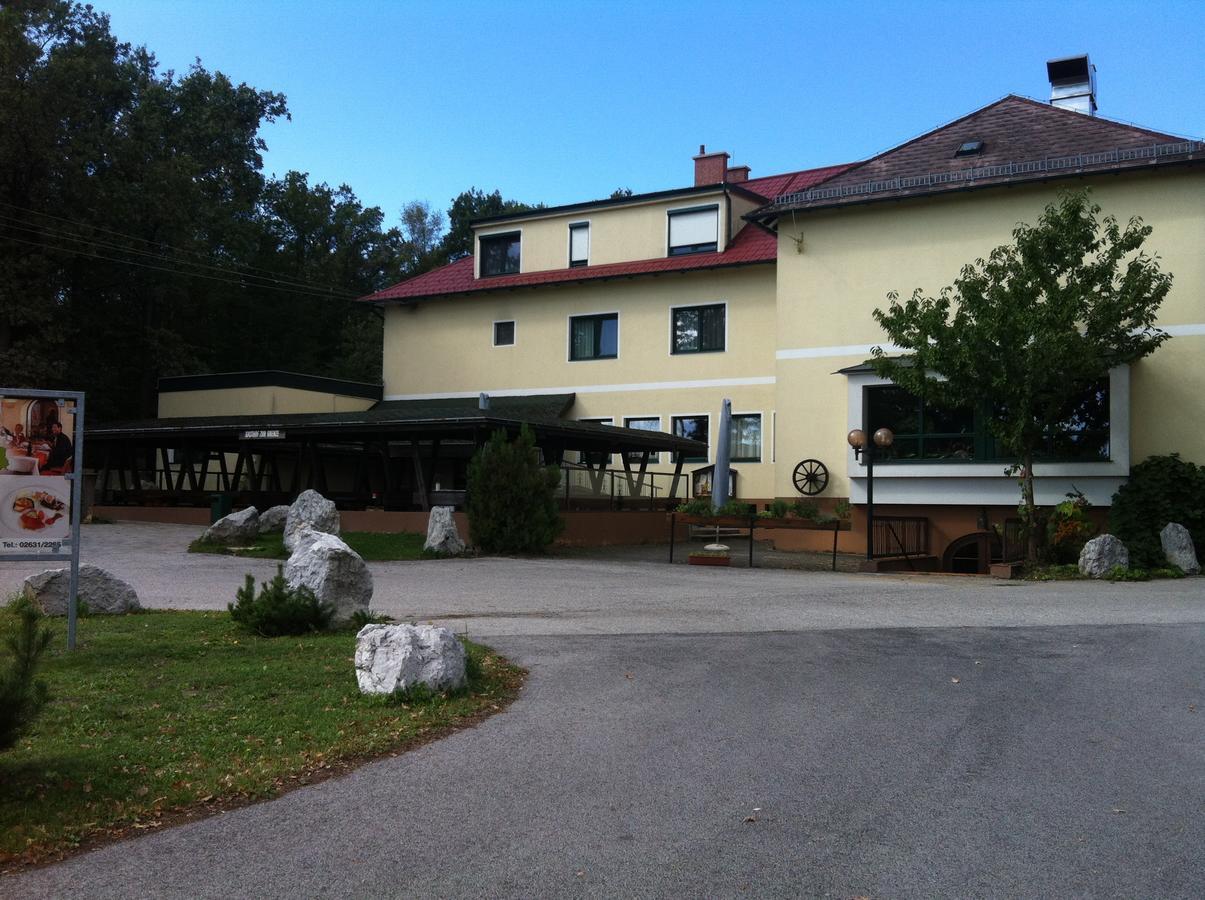 Hotel Gasthof zur Grenze Pottsching Exterior foto